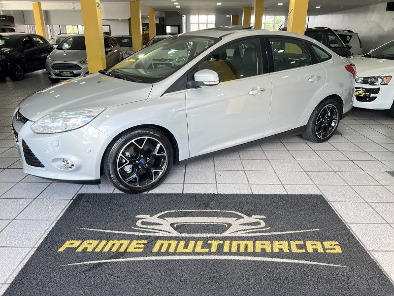FORD FOCUS 2.0 TITANIUM SEDAN 16V 2015/2015 PRIME MULTIMARCAS CAXIAS DO SUL / Carros no Vale