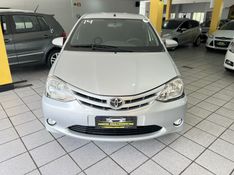 TOYOTA ETIOS 1.5 XS 16V 2014/2014 PRIME MULTIMARCAS CAXIAS DO SUL / Carros no Vale
