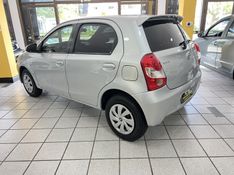 TOYOTA ETIOS 1.5 XS 16V 2014/2014 PRIME MULTIMARCAS CAXIAS DO SUL / Carros no Vale