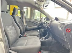 TOYOTA ETIOS 1.5 XS 16V 2014/2014 PRIME MULTIMARCAS CAXIAS DO SUL / Carros no Vale
