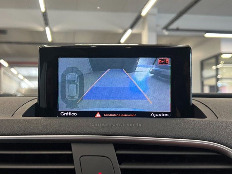 AUDI Q3 1.4 TFSI AMBIENTE S TRONIC 2018/2018 ÓTIMA CAR FLORES DA CUNHA / Carros no Vale