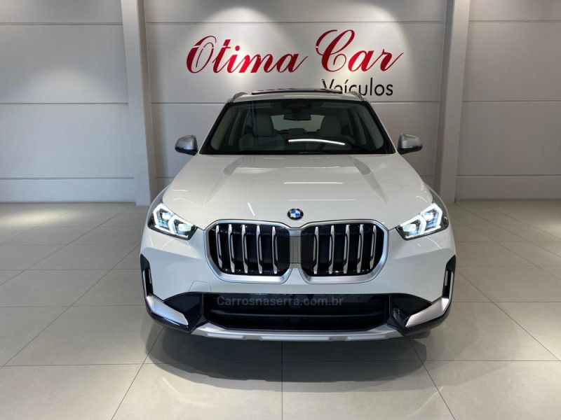 BMW X1 2.0 16V TURBO SDRIVE20I X-LINE 2025/2026 ÓTIMA CAR FLORES DA CUNHA / Carros no Vale