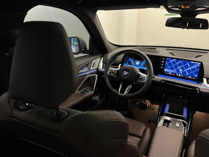 BMW X1 2.0 SDRIVE20I M SPORT 16V TURBO 2025/2026 ÓTIMA CAR FLORES DA CUNHA / Carros no Vale