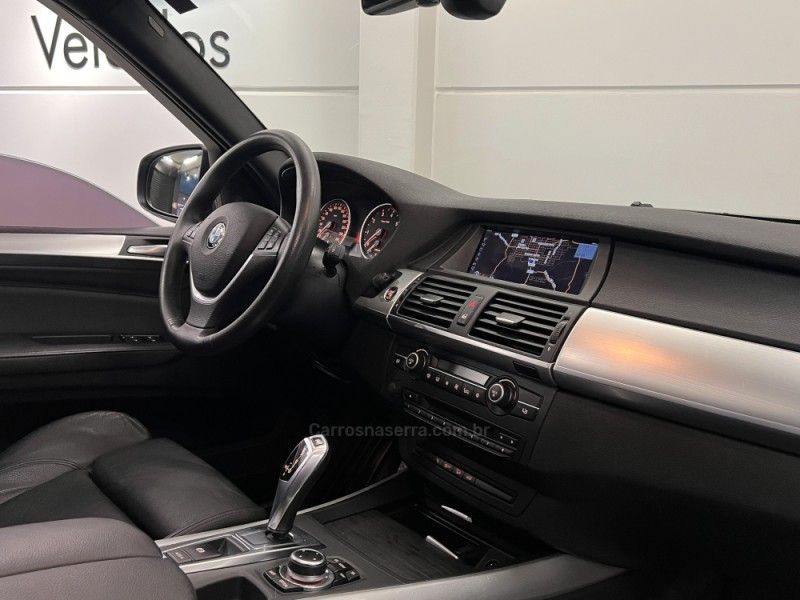 BMW X5 4.4 4X4 50I SPORT V8 32V 2011/2011 ÓTIMA CAR FLORES DA CUNHA / Carros no Vale