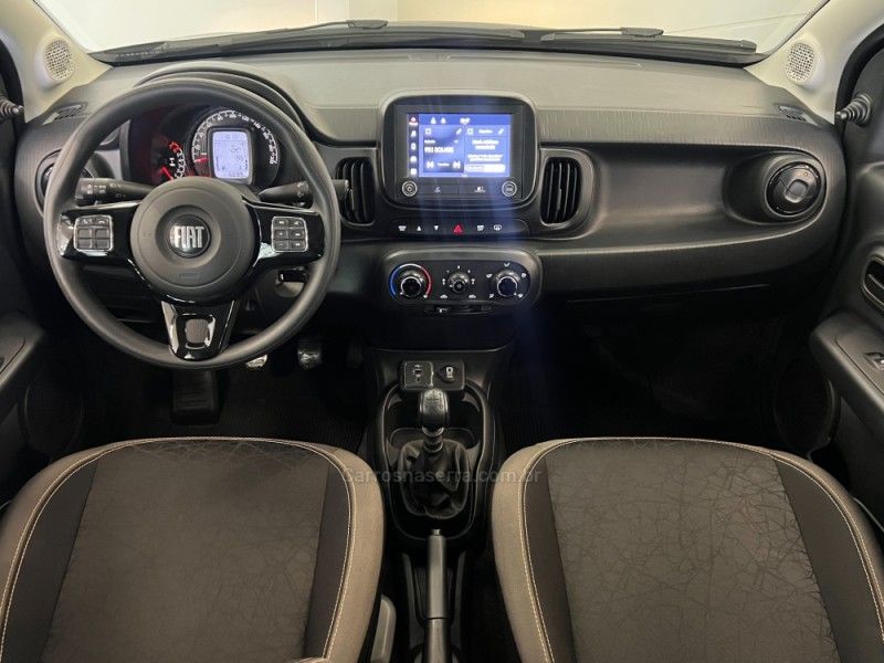 FIAT MOBI 1.0 TREKKING 8V 2024/2024 ÓTIMA CAR FLORES DA CUNHA / Carros no Vale