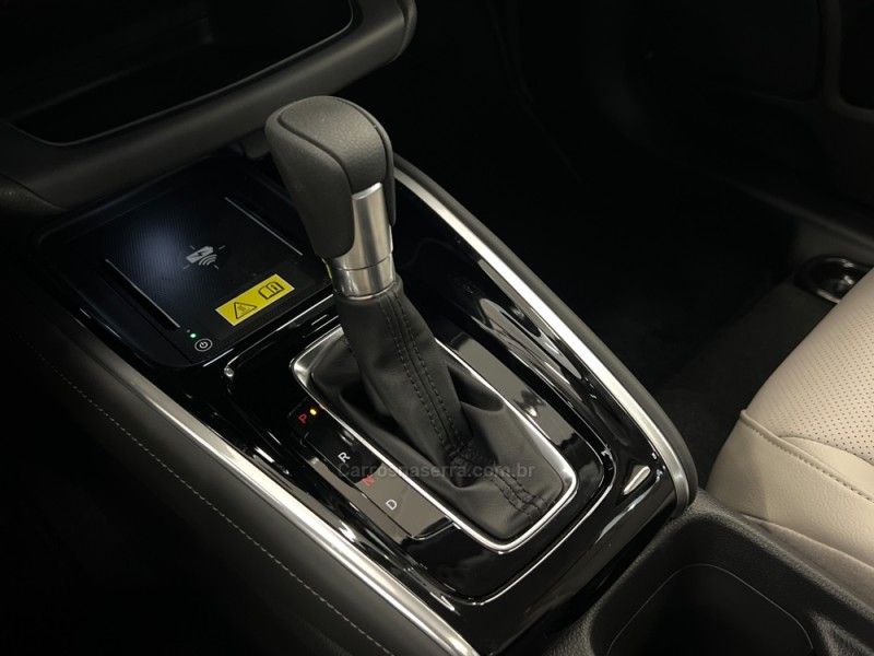 HONDA HR-V 1.5 16V TOURING TURBO 2025/2026 ÓTIMA CAR FLORES DA CUNHA / Carros no Vale