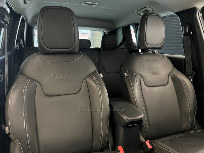 JEEP RENEGADE 1.3 LONGITUDE T270 16V TURBO 2022/2022 ÓTIMA CAR FLORES DA CUNHA / Carros no Vale