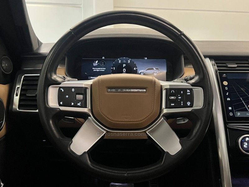 LAND ROVER DISCOVERY 3.0 D300 4X4 TURBO METROPOLITAN EDITION 2022/2023 ÓTIMA CAR FLORES DA CUNHA / Carros no Vale LAND ROVER DISCOVERY 3.0 D300 4X4 TURBO METROPOLITAN EDITION 2022/2023 ÓTIMA CAR FLORES DA CUNHA / Carros no Vale