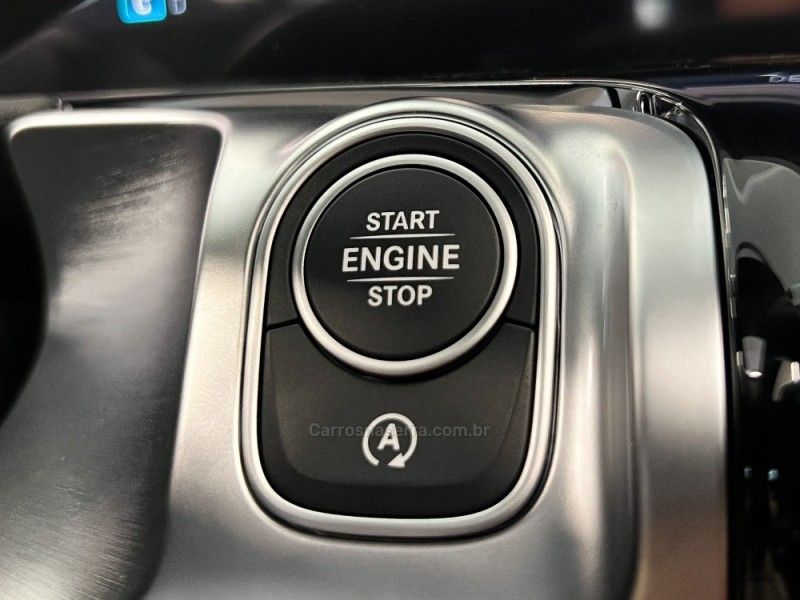 MERCEDES-BENZ GLB 220 2.0 PROGRESSIVE 16V TURBO HIBRIDO 2025/2025 ÓTIMA CAR FLORES DA CUNHA / Carros no Vale