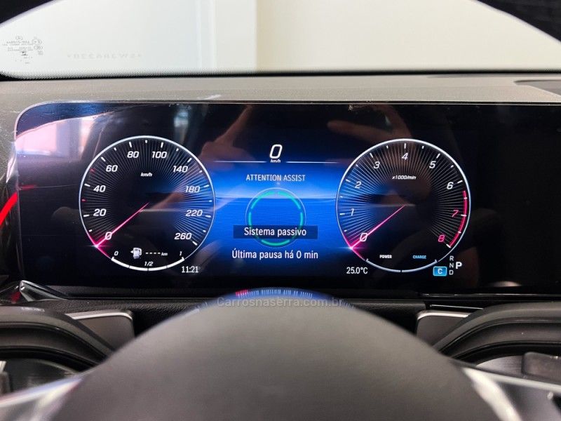 MERCEDES-BENZ GLB 220 2.0 PROGRESSIVE 16V TURBO HIBRIDO 2025/2025 ÓTIMA CAR FLORES DA CUNHA / Carros no Vale