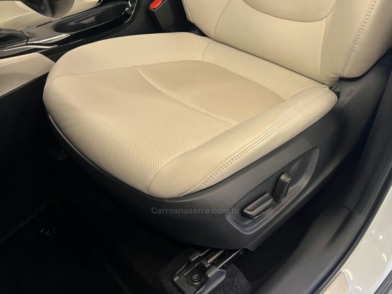 TOYOTA COROLLA 2.0 CROSS XRX 16V 2023/2024 ÓTIMA CAR FLORES DA CUNHA / Carros no Vale