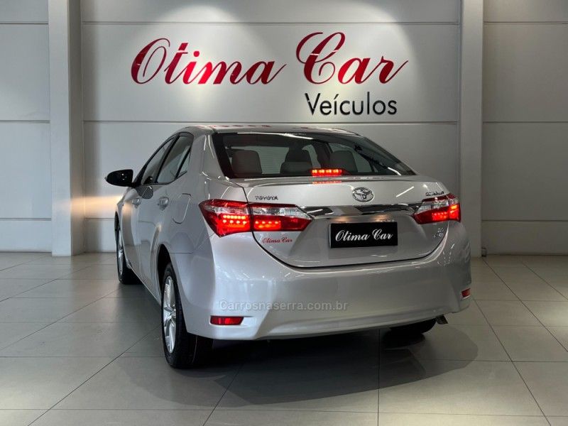 TOYOTA COROLLA 2.0 XEI 16V 2014/2015 ÓTIMA CAR FLORES DA CUNHA / Carros no Vale