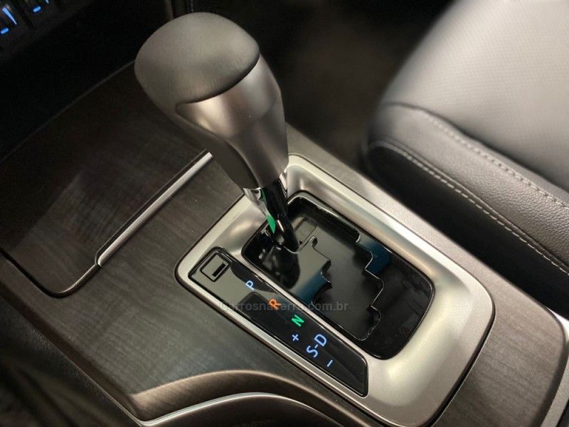 TOYOTA HILUX SW4 2.8 4X4 SRX PLATINUM TURBO 2025/2026 ÓTIMA CAR FLORES DA CUNHA / Carros no Vale TOYOTA HILUX SW4 2.8 4X4 SRX PLATINUM TURBO 2025/2026 ÓTIMA CAR FLORES DA CUNHA / Carros no Vale