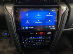 TOYOTA HILUX SW4 2.8 4X4 SRX PLATINUM TURBO 2025/2026 ÓTIMA CAR FLORES DA CUNHA / Carros no Vale