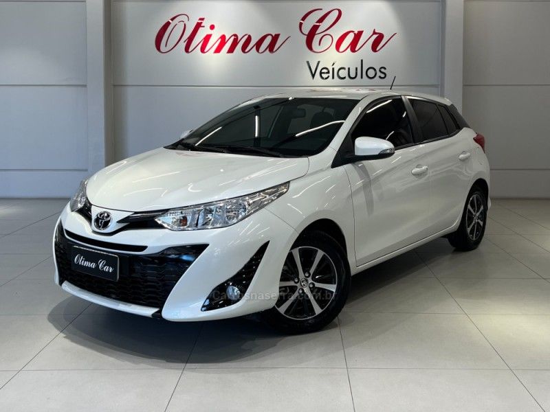 TOYOTA YARIS 1.5 XS 16V 2018/2019 ÓTIMA CAR FLORES DA CUNHA / Carros no Vale