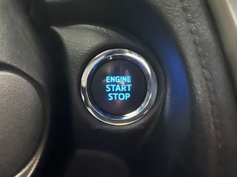 TOYOTA YARIS 1.5 XS 16V 2018/2019 ÓTIMA CAR FLORES DA CUNHA / Carros no Vale