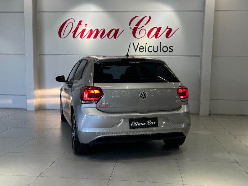 VOLKSWAGEN POLO 1.0 200 TSI COMFORTLINE 2020/2021 ÓTIMA CAR FLORES DA CUNHA / Carros no Vale