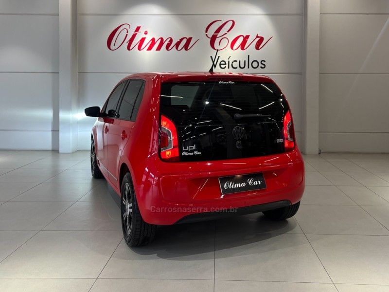 VOLKSWAGEN UP 1.0 MPI RED UP 12V 2016/2017 ÓTIMA CAR FLORES DA CUNHA / Carros no Vale