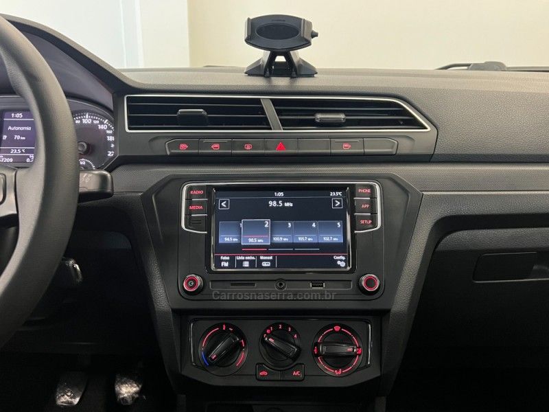 VOLKSWAGEN VOYAGE 1.6 MSI TOTALFLEX 8V 2019/2020 ÓTIMA CAR FLORES DA CUNHA / Carros no Vale VOLKSWAGEN VOYAGE 1.6 MSI TOTALFLEX 8V 2019/2020 ÓTIMA CAR FLORES DA CUNHA / Carros no Vale