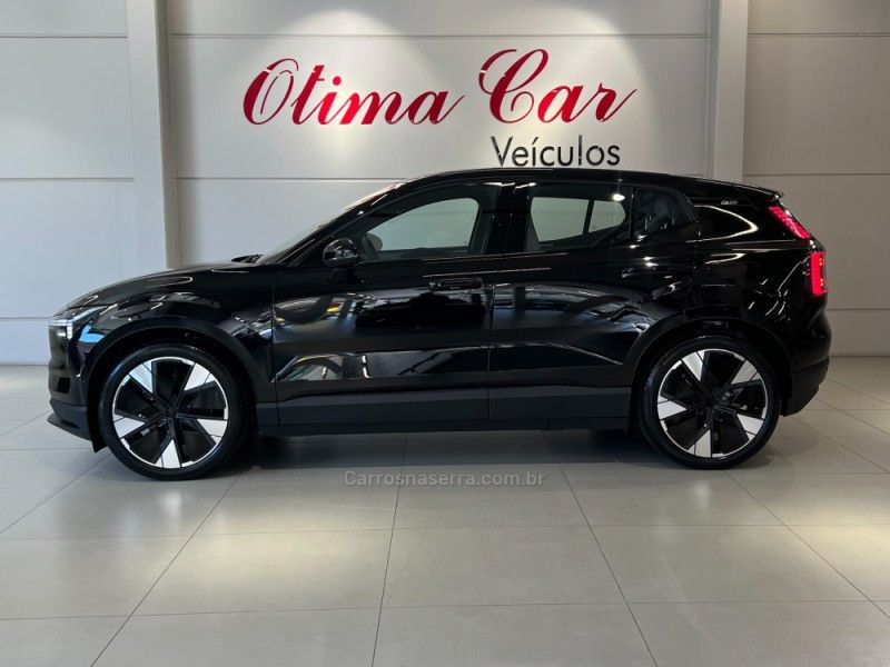 VOLVO EX30 ULTRA EXTENDED RANGE 2024/2024 ÓTIMA CAR FLORES DA CUNHA / Carros no Vale