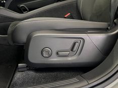 VOLVO XC 40 P6 RECHARGE ELECTRIC PLUS 2023/2024 ÓTIMA CAR FLORES DA CUNHA / Carros no Vale