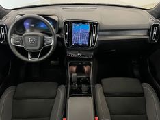 VOLVO XC 40 P6 RECHARGE ELECTRIC PLUS 2023/2024 ÓTIMA CAR FLORES DA CUNHA / Carros no Vale