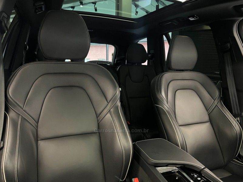 VOLVO XC90 2.0 T8 RECHARGE ULTRA DARK AWD HÍBRIDO 2023/2024 ÓTIMA CAR FLORES DA CUNHA / Carros no Vale