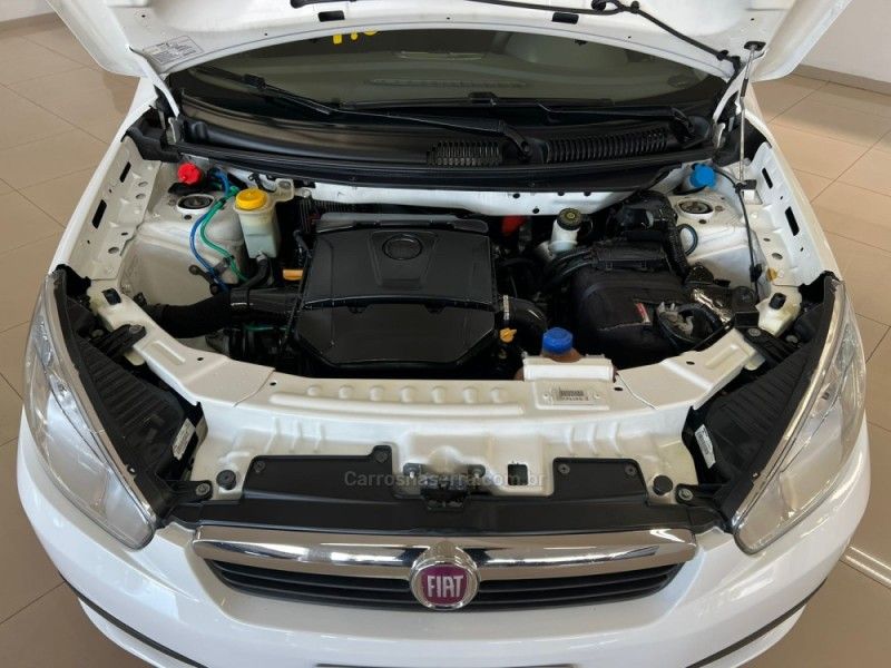 FIAT SIENA 1.6 MPI ESSENCE 16V 2013/2014 CIMIRRO AUTOMÓVEIS TAQUARA / Carros no Vale