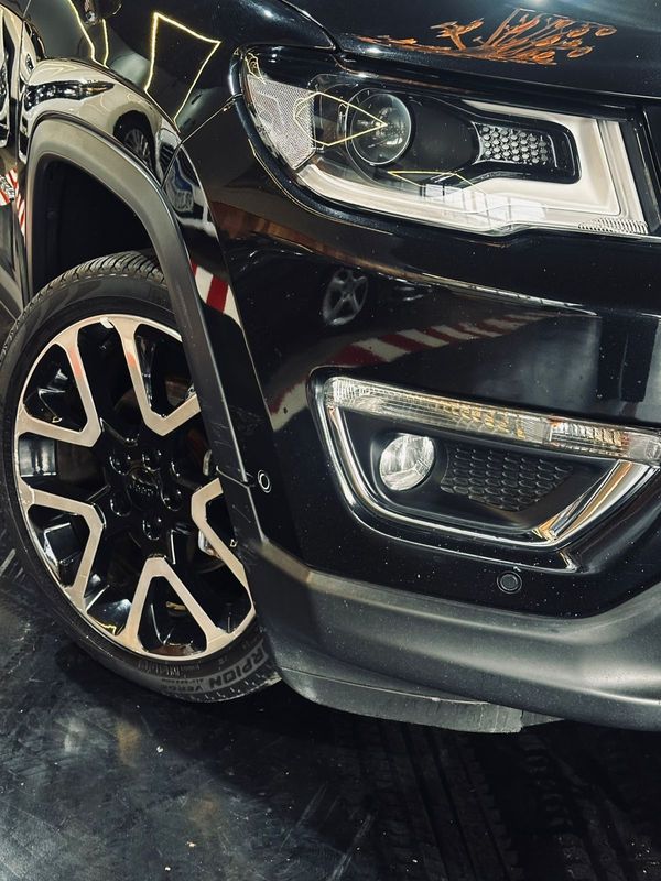 Jeep Compass Limeted F H 2018/2019 DL MOTORS LAJEADO / Carros no Vale