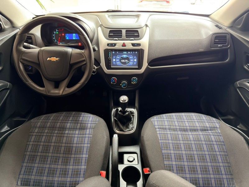 CHEVROLET COBALT 1.4 MPFI LT 8V 2019/2020 ANDRIGO VEÍCULOS CAXIAS DO SUL / Carros no Vale