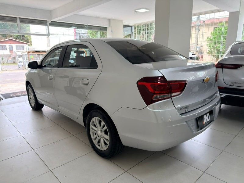 CHEVROLET COBALT 1.4 MPFI LT 8V 2019/2020 ANDRIGO VEÍCULOS CAXIAS DO SUL / Carros no Vale