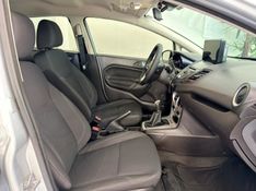 FORD FIESTA 1.6 SE SEDAN 16V 2015/2015 ANDRIGO VEÍCULOS CAXIAS DO SUL / Carros no Vale