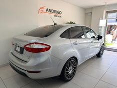 FORD FIESTA 1.6 SE SEDAN 16V 2015/2015 ANDRIGO VEÍCULOS CAXIAS DO SUL / Carros no Vale