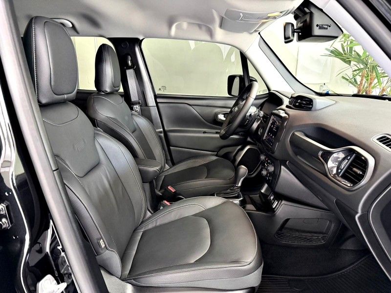 JEEP RENEGADE 1.3 16V NIGHT EAGLE T270 TURBO 2025/2025 ANDRIGO VEÍCULOS CAXIAS DO SUL / Carros no Vale