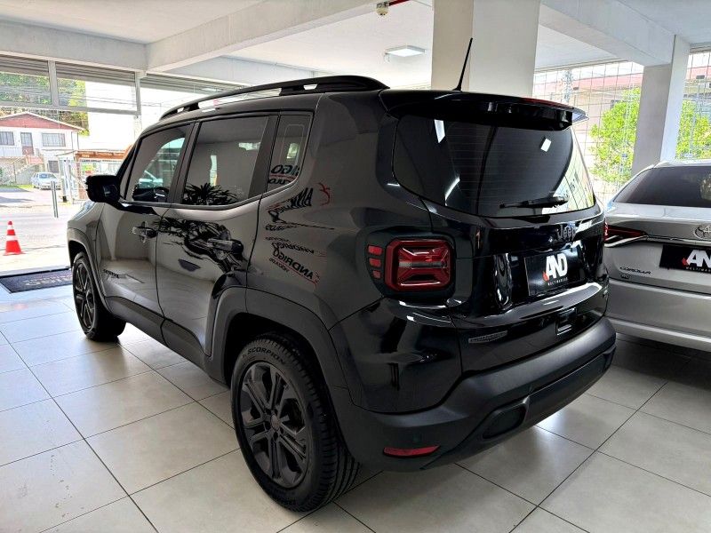 JEEP RENEGADE 1.3 16V NIGHT EAGLE T270 TURBO 2025/2025 ANDRIGO VEÍCULOS CAXIAS DO SUL / Carros no Vale