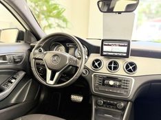 MERCEDES-BENZ A 200 1.6 TURBO 16V 2014/2015 ANDRIGO VEÍCULOS CAXIAS DO SUL / Carros no Vale