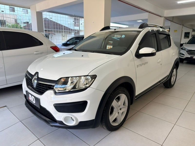 RENAULT SANDERO 1.6 STEPWAY 8V 2015/2015 ANDRIGO VEÍCULOS CAXIAS DO SUL / Carros no Vale RENAULT SANDERO 1.6 STEPWAY 8V 2015/2015 ANDRIGO VEÍCULOS CAXIAS DO SUL / Carros no Vale
