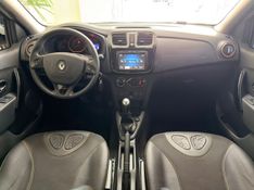 RENAULT SANDERO 1.6 STEPWAY 8V 2015/2015 ANDRIGO VEÍCULOS CAXIAS DO SUL / Carros no Vale
