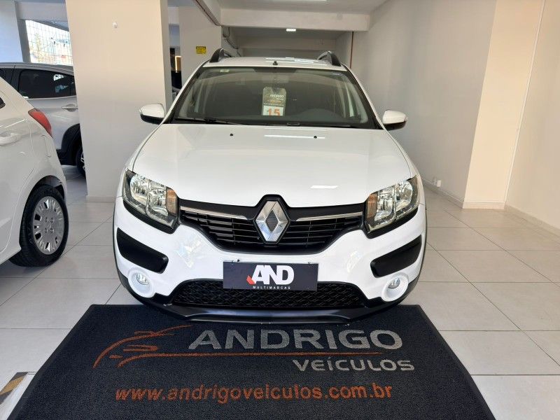 RENAULT SANDERO 1.6 STEPWAY 8V 2015/2015 ANDRIGO VEÍCULOS CAXIAS DO SUL / Carros no Vale RENAULT SANDERO 1.6 STEPWAY 8V 2015/2015 ANDRIGO VEÍCULOS CAXIAS DO SUL / Carros no Vale