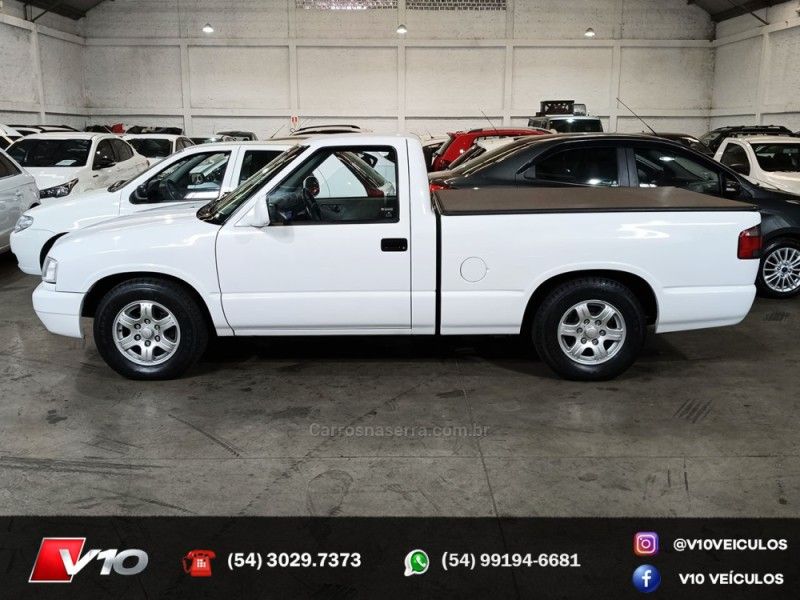 CHEVROLET S10 2.2 EFI DLX 4X2 CS 8V 1995/1996 V10 VEÍCULOS CAXIAS DO SUL / Carros no Vale