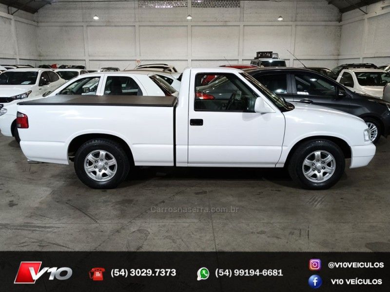 CHEVROLET S10 2.2 EFI DLX 4X2 CS 8V 1995/1996 V10 VEÍCULOS CAXIAS DO SUL / Carros no Vale