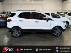 FORD ECOSPORT 1.6 FREESTYLE 16V 2013/2014 V10 VEÍCULOS CAXIAS DO SUL / Carros no Vale