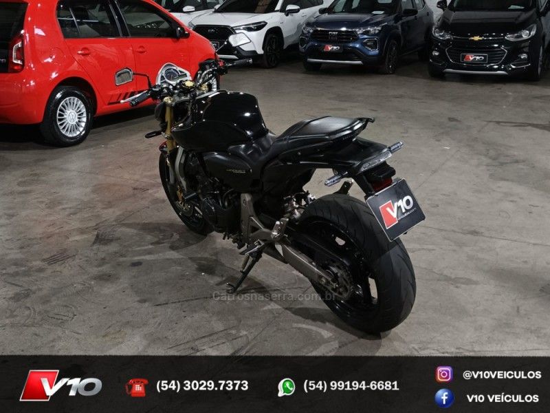 Honda Motos CB 600F HORNET 2008/2008 V10 VEÍCULOS CAXIAS DO SUL / Carros no Vale