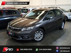 HONDA CIVIC 1.8 LXS 16V 2011/2012 V10 VEÍCULOS CAXIAS DO SUL / Carros no Vale