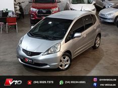 HONDA FIT 1.4 LX 16V 2010/2011 V10 VEÍCULOS CAXIAS DO SUL / Carros no Vale