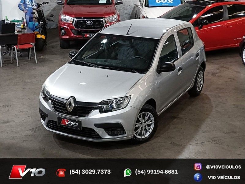 RENAULT SANDERO 1.0 LIFE 12V 2020/2021 V10 VEÍCULOS CAXIAS DO SUL / Carros no Vale