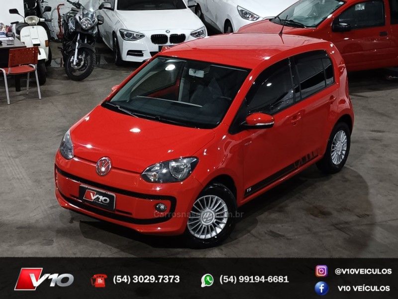 VOLKSWAGEN UP 1.0 TSI MOVE UP 12V 2016/2017 V10 VEÍCULOS CAXIAS DO SUL / Carros no Vale VOLKSWAGEN UP 1.0 TSI MOVE UP 12V 2016/2017 V10 VEÍCULOS CAXIAS DO SUL / Carros no Vale