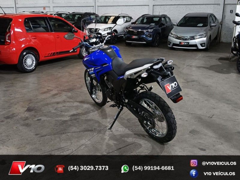 YAMAHA XTZ 250 LANDER 2024/2024 V10 VEÍCULOS CAXIAS DO SUL / Carros no Vale