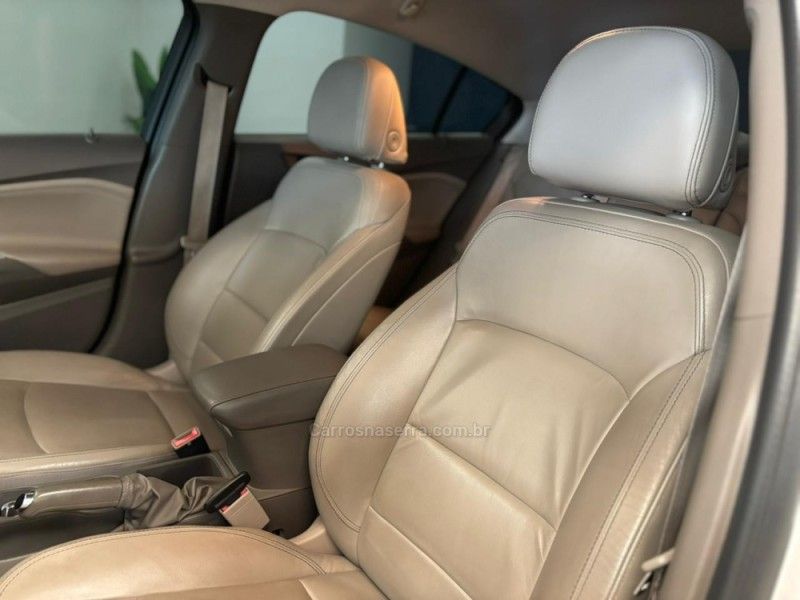 CHEVROLET CRUZE 1.4 TURBO LTZ 16V 2016/2017 LUIGGI AUTOMÓVEIS CARLOS BARBOSA / Carros no Vale