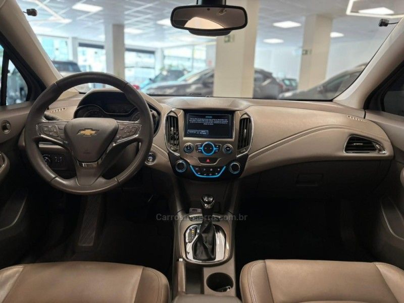 CHEVROLET CRUZE 1.4 TURBO LTZ 16V 2016/2017 LUIGGI AUTOMÓVEIS CARLOS BARBOSA / Carros no Vale